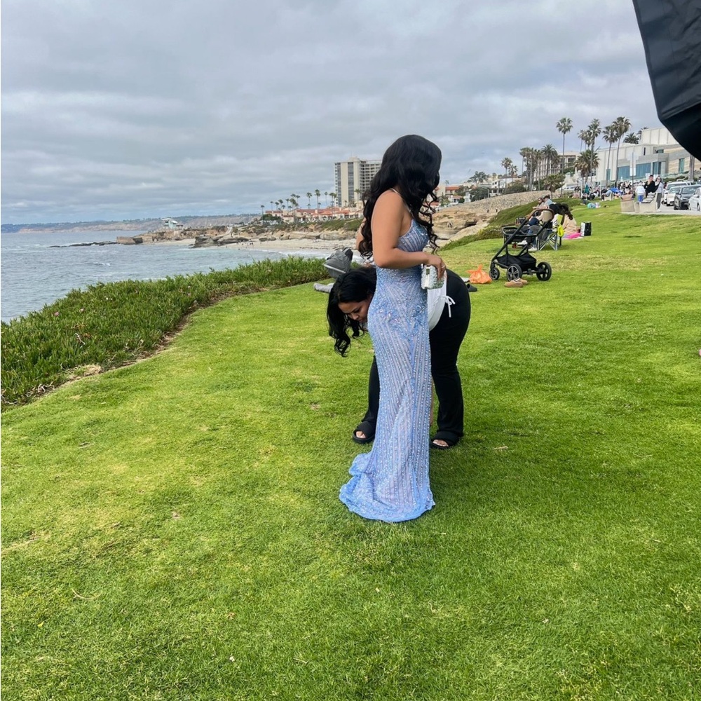 Prom or Hoco dress - Picture 2 of 11